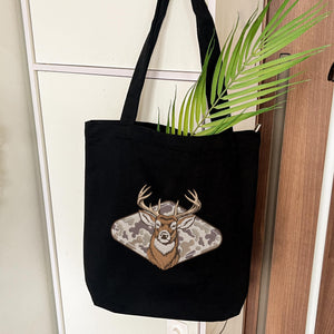 Deer Camo Hunting Embroidery Design Pattern