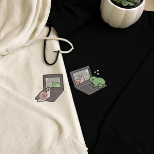 Snail Frog Laptop Embroidery Design Pattern